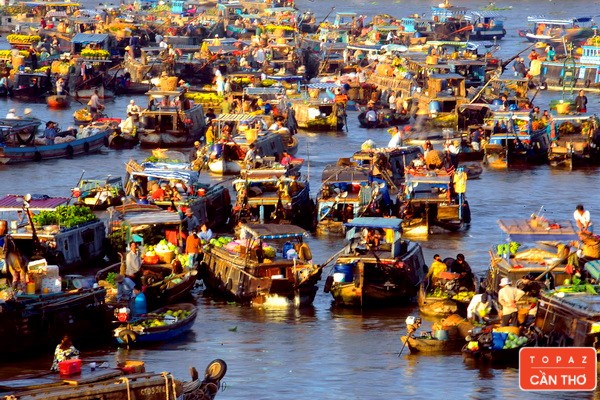 Đến chợ nổi Cái Răng, trải nghiệm nếp sống và văn hóa miền sông nước.